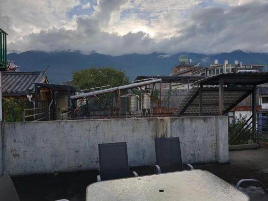Dali Four Seasons Hostel ภายนอก รูปภาพ